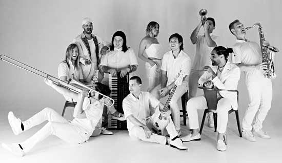 Modern Retrospect Cover Band